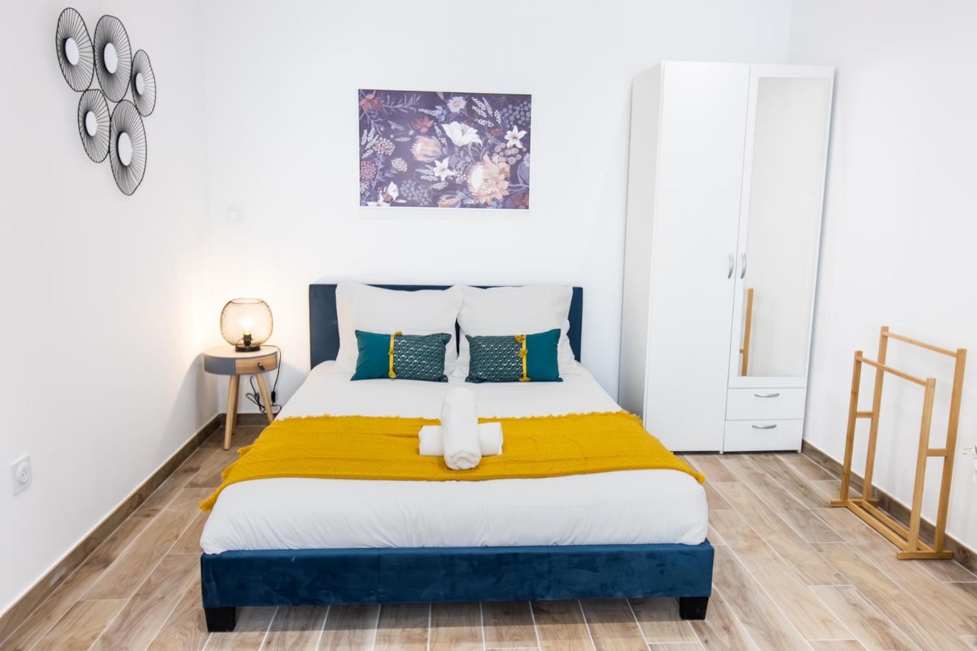 Appartamento Charmant Studio Climatise 'Alma 1' - Beziers Centre - Wifi Fibre - Netflix Esterno foto