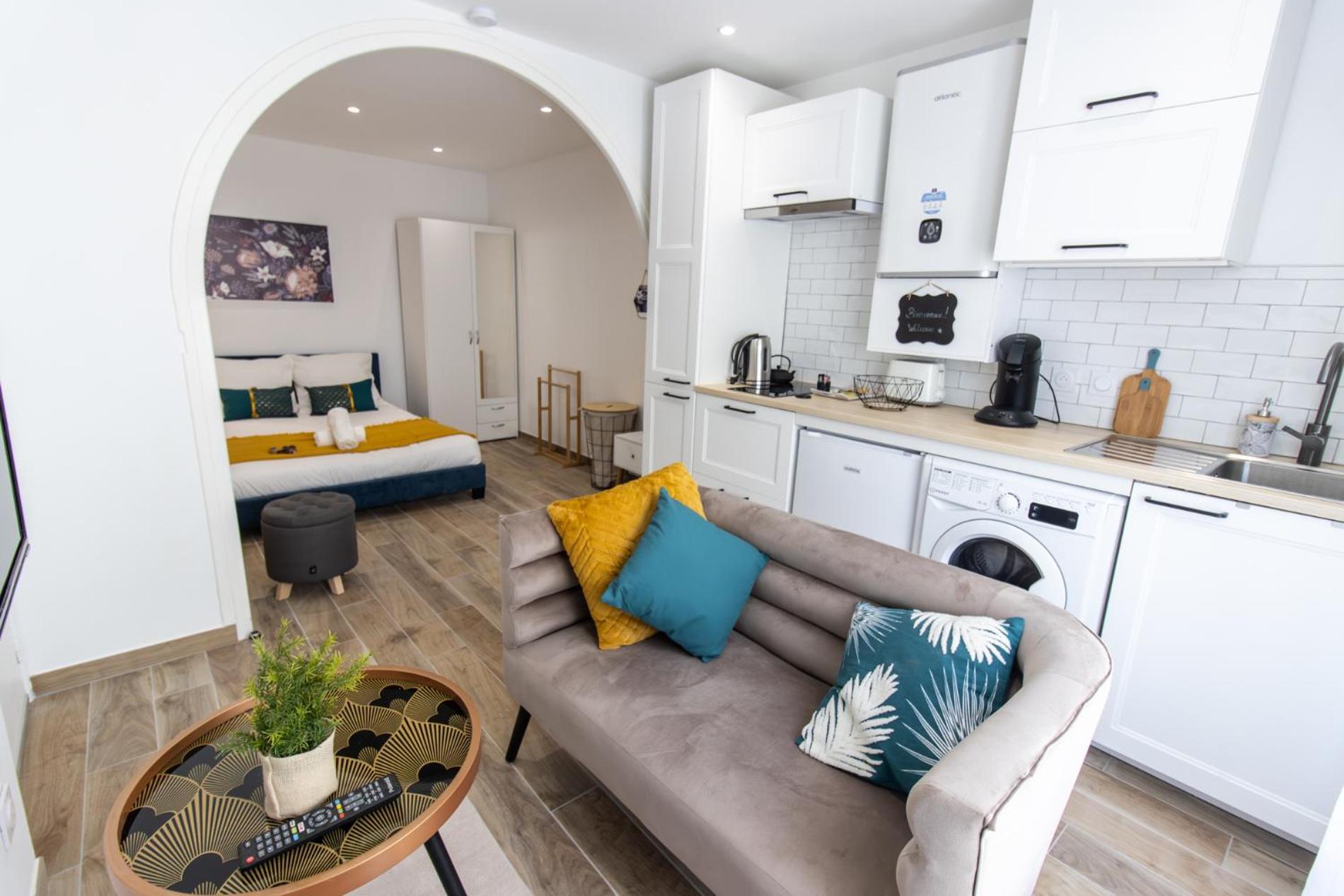 Appartamento Charmant Studio Climatise 'Alma 1' - Beziers Centre - Wifi Fibre - Netflix Esterno foto