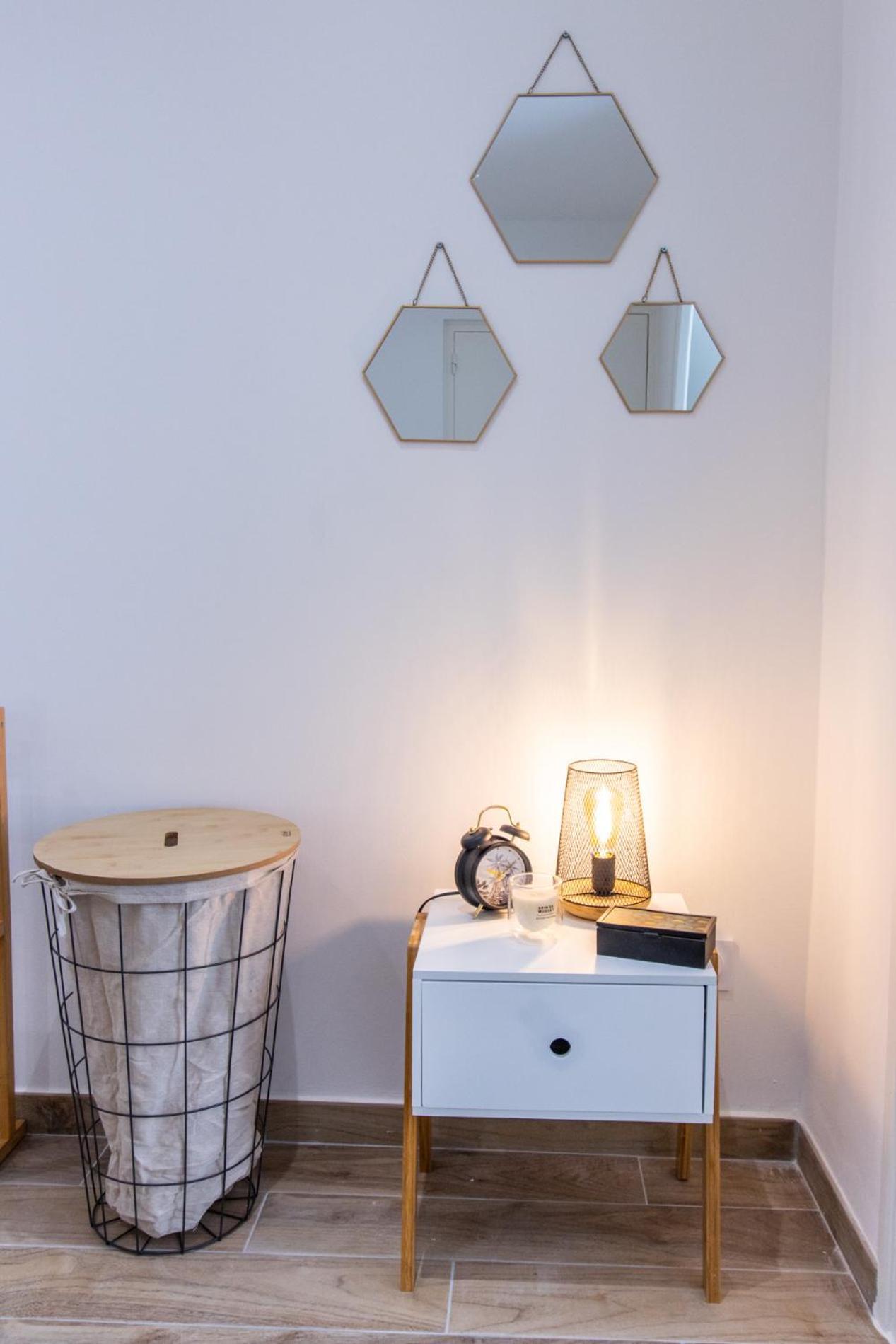 Appartamento Charmant Studio Climatise 'Alma 1' - Beziers Centre - Wifi Fibre - Netflix Esterno foto